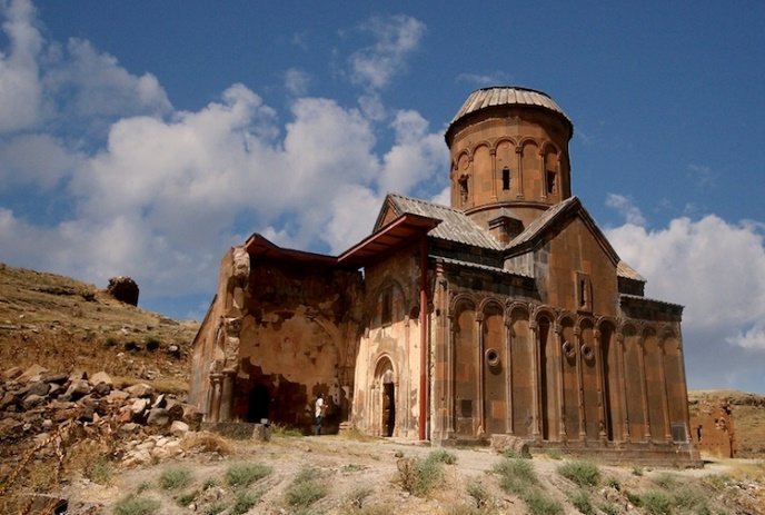 Kars – Erzurum (yaklaşık 290 km)